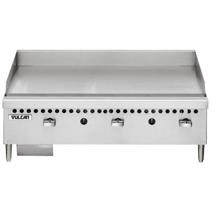 Vulcan VCRG48-M1 Natural Gas 48" Countertop Griddle with Manual Controls - 100,000 BTU - VCRG48-M1